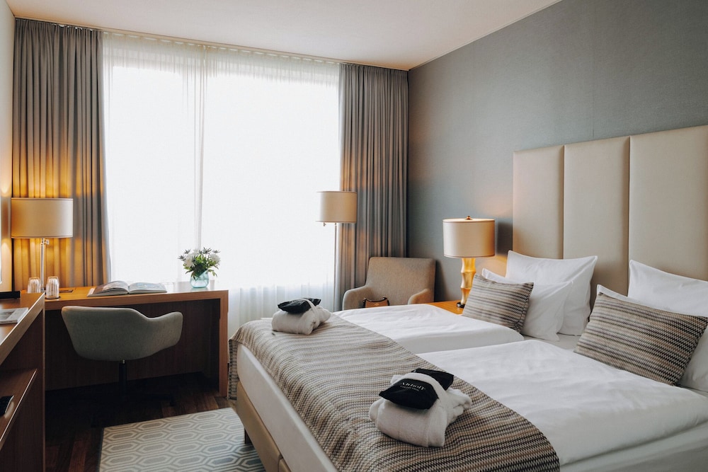 غرفة بريميوم بسريرين منفصلين، Ameron Koln Hotel Regent 4/8