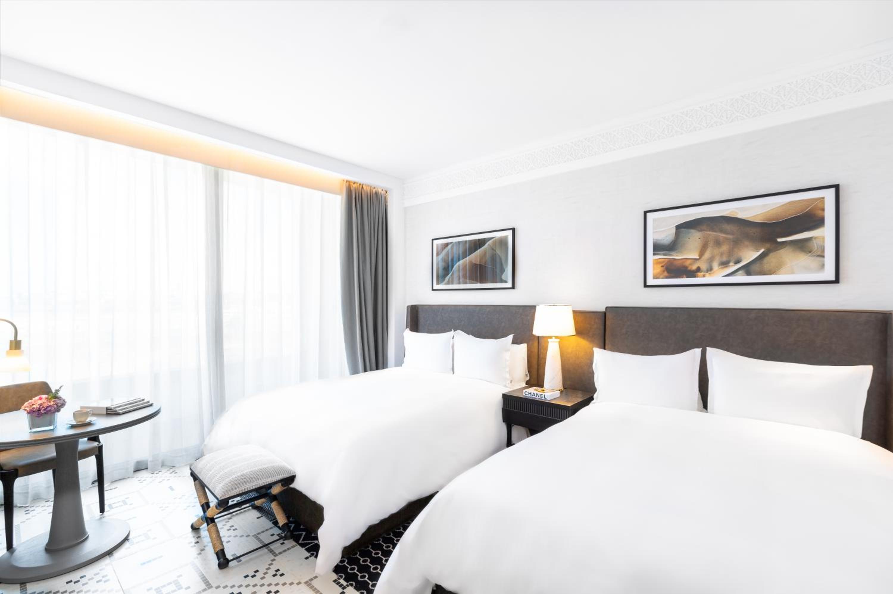Fairmont Gold, 2 Queen Beds