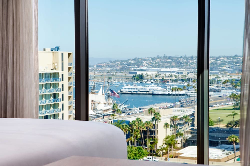 Residence Inn By Marriott San Diego Downtown Bayfront 15/53