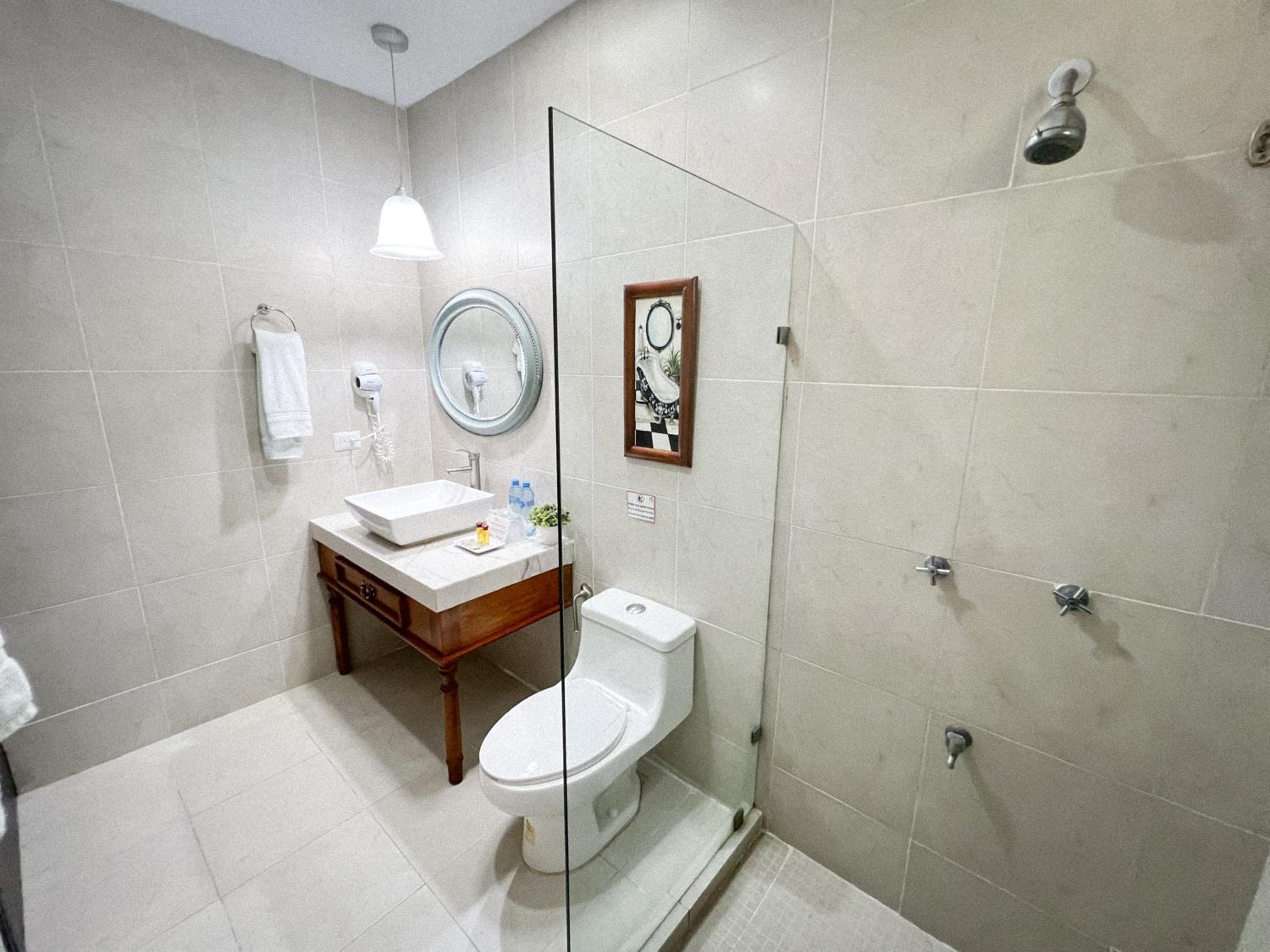 Hotel Fundadores 50/50