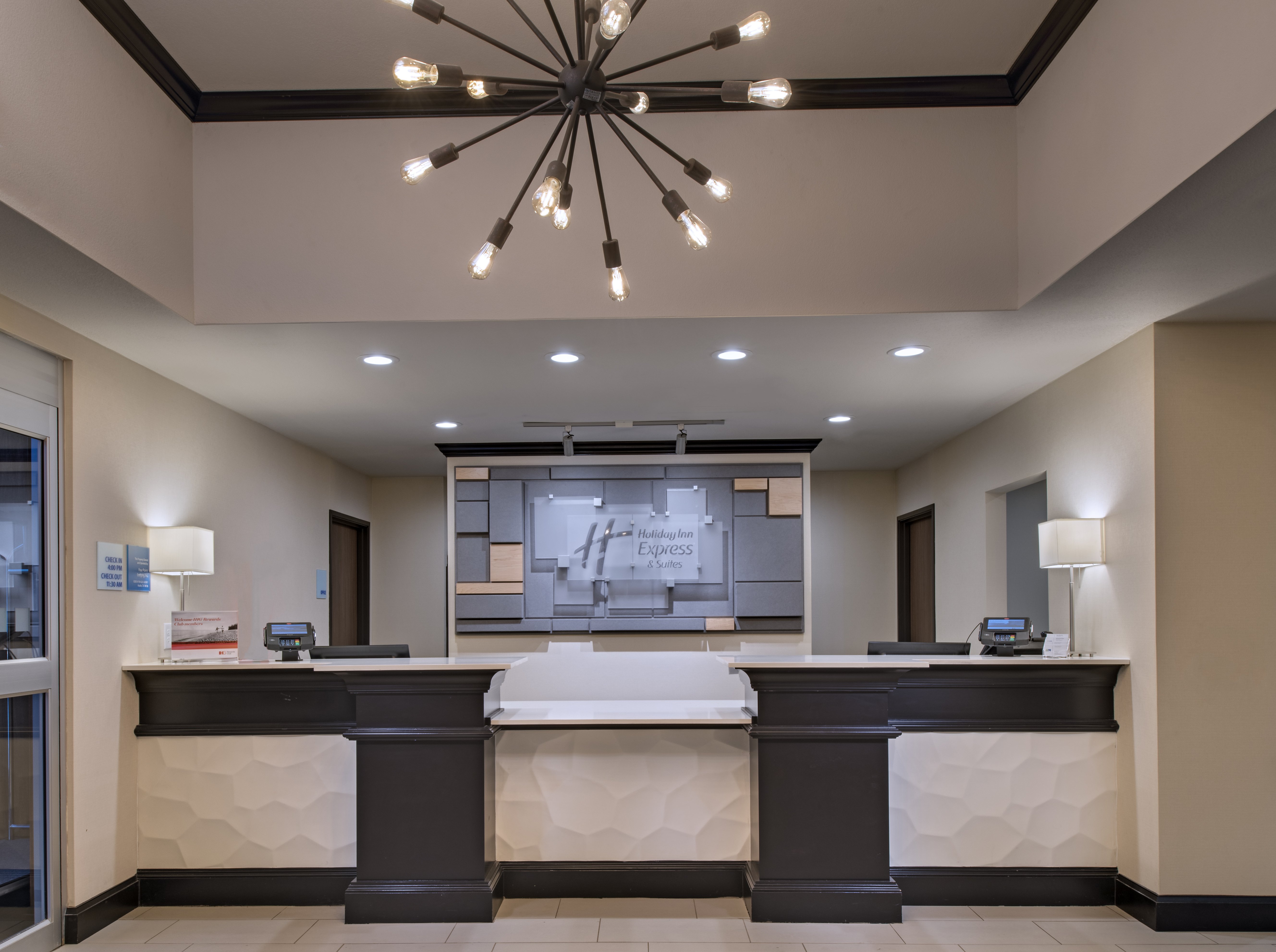Holiday Inn Express Suites Austin Nw Four Points 5/51