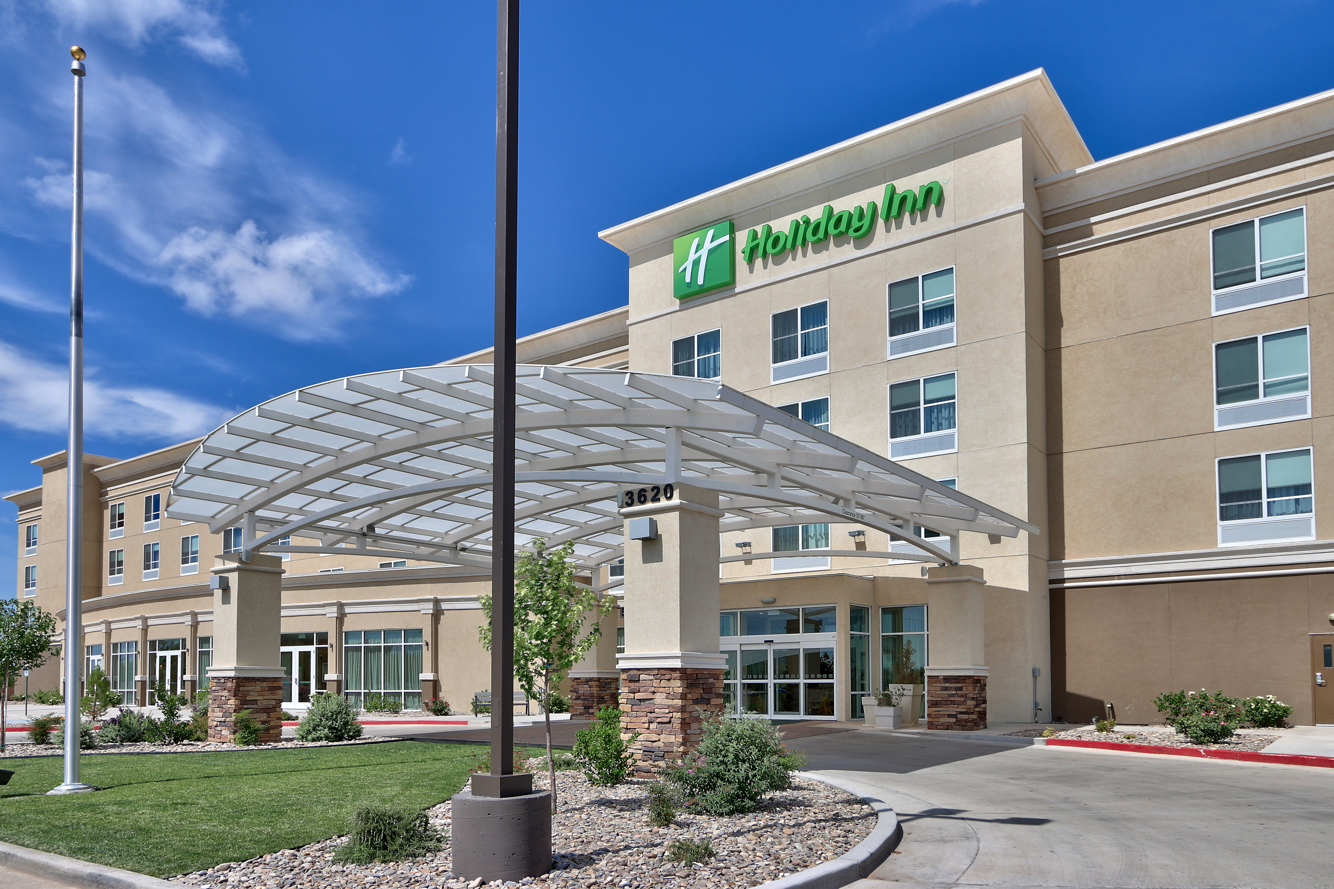 Holiday Inn Roswell 2/37