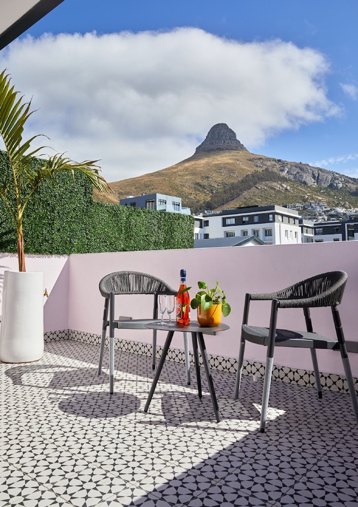 Pineapple House Boutique Hotel 34/50