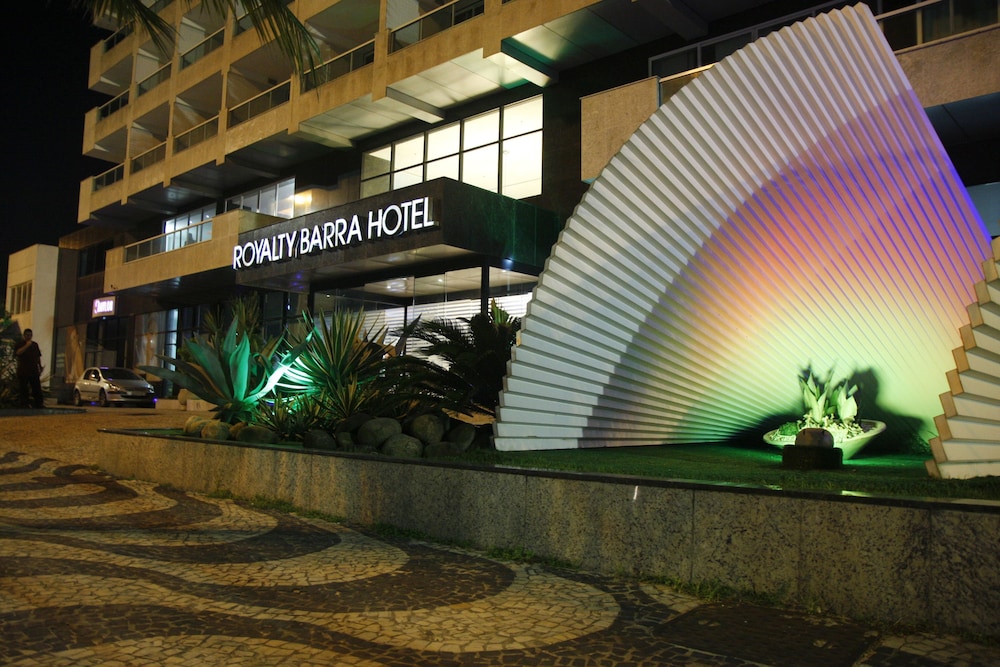 Royalty Barra Hotel 44/45