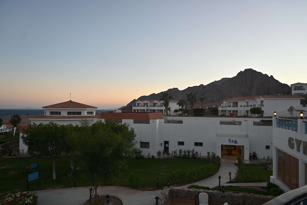 Ecotel Dahab Bay View Resort in DAHAB