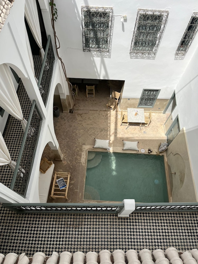 Riad Begonville 26/54