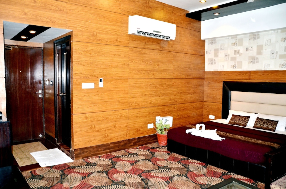 Hotel BR Inn 12/49
