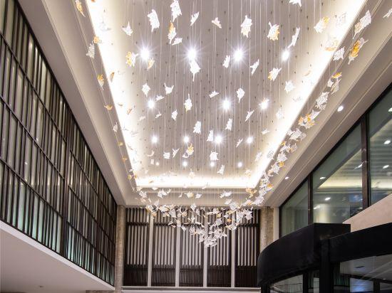 Yunyi Zizai Hotel 10/34