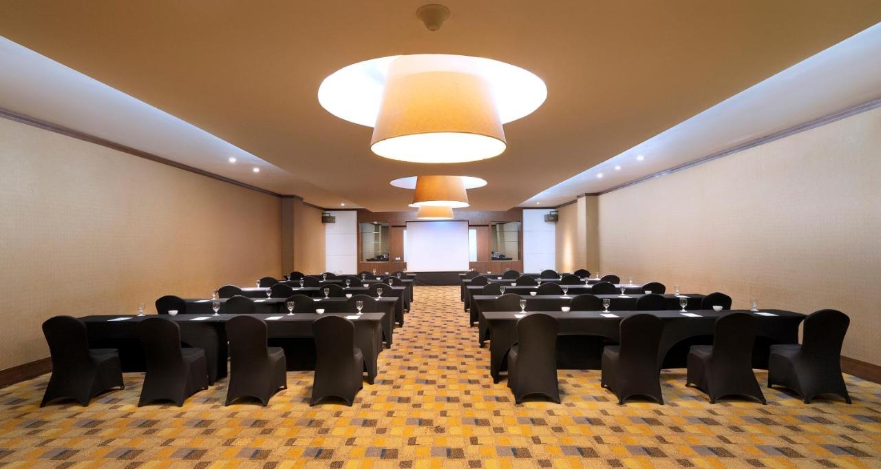 Grand Swiss-Belhotel Harbour Bay 40/51