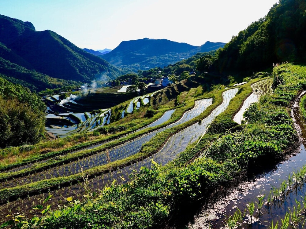 BAY RESORT HOTEL SHODOSHIMA 66/68