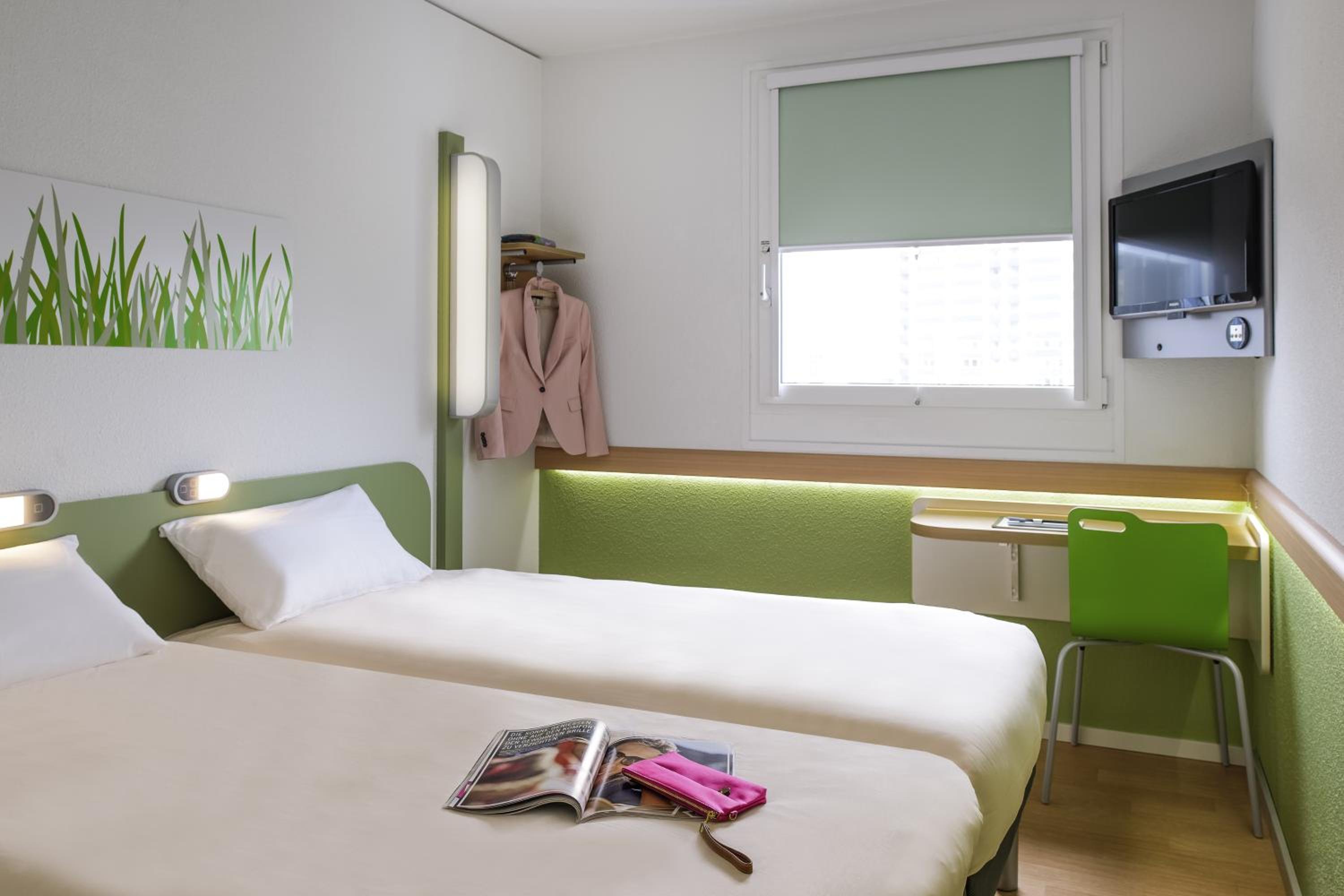 Room, Accessible