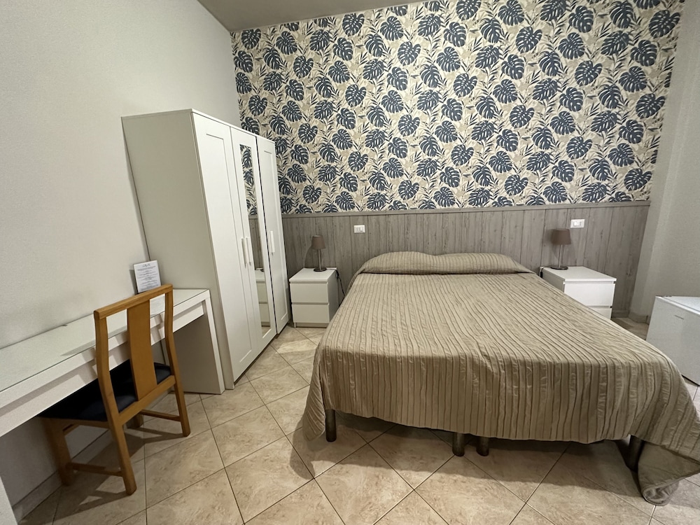 Room, Twin Beds, Hotel Citta Studi 3/10