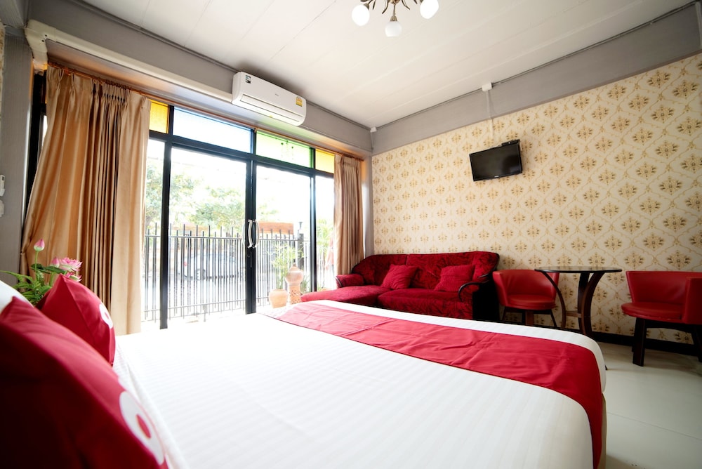 OYO 465 Krung Kao Traveller Lodge 9/37