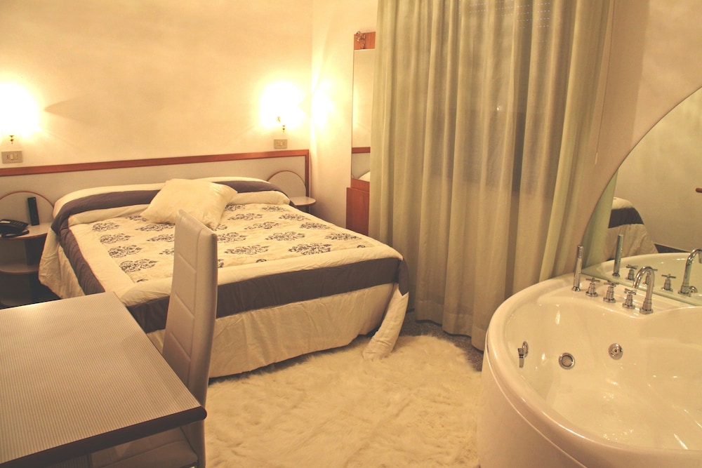 Hotel Memory 22/48