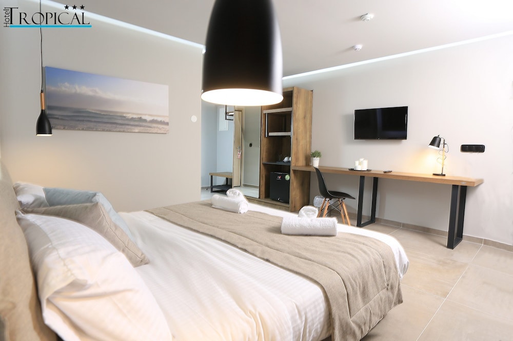 DOUBLE ROOM EXECUTIVE GARDEN VIEW