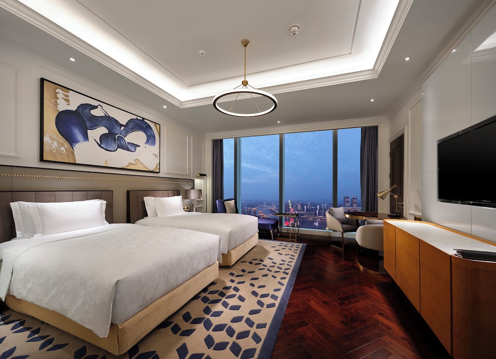 The Lixury Hotel -The Unbound Collection by Hyatt 15/50