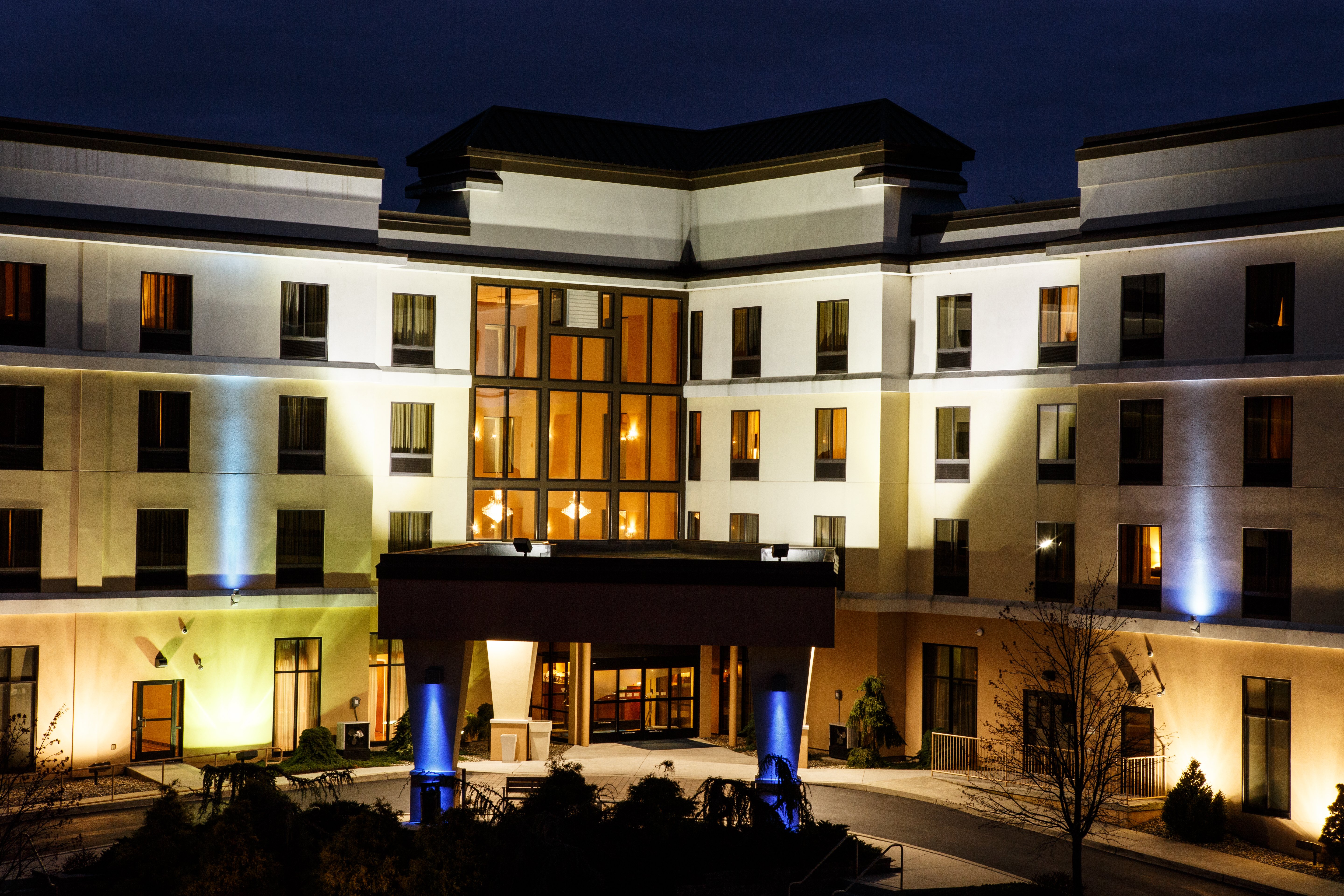 Holiday Inn Express & Suites Harrisburg W - Mechanicsburg 10/65