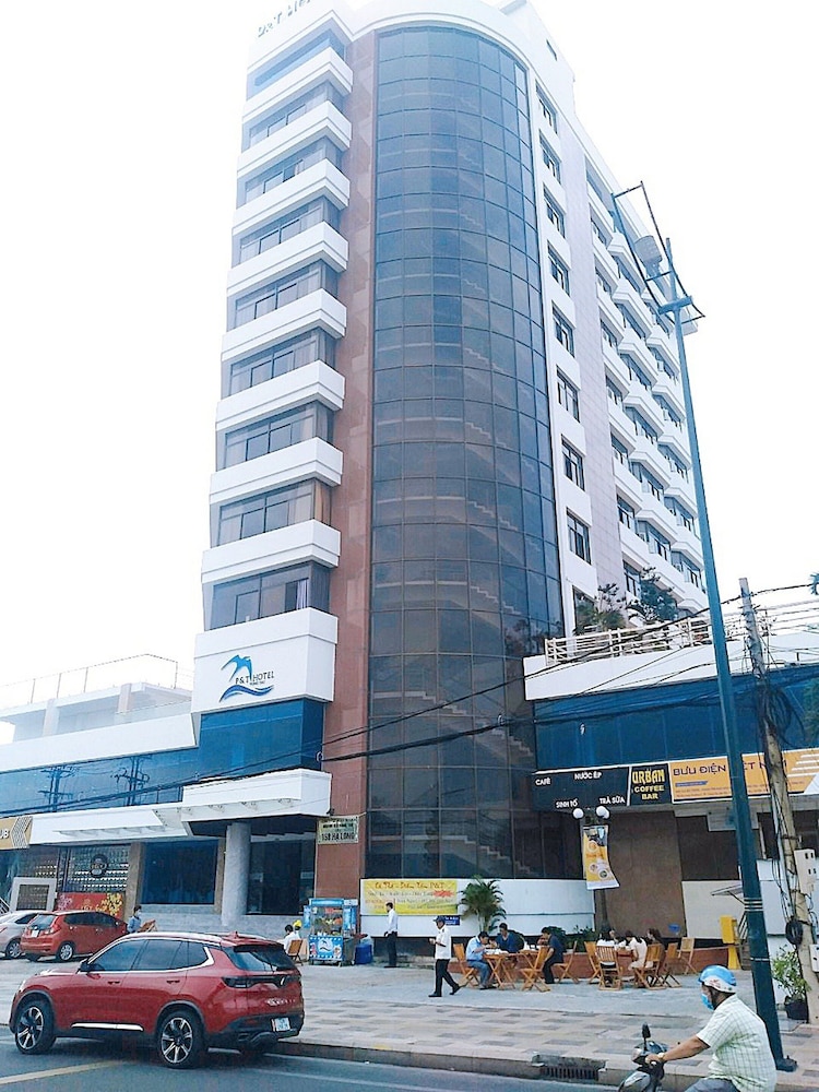 Vung Tau P T Hotel 41/44