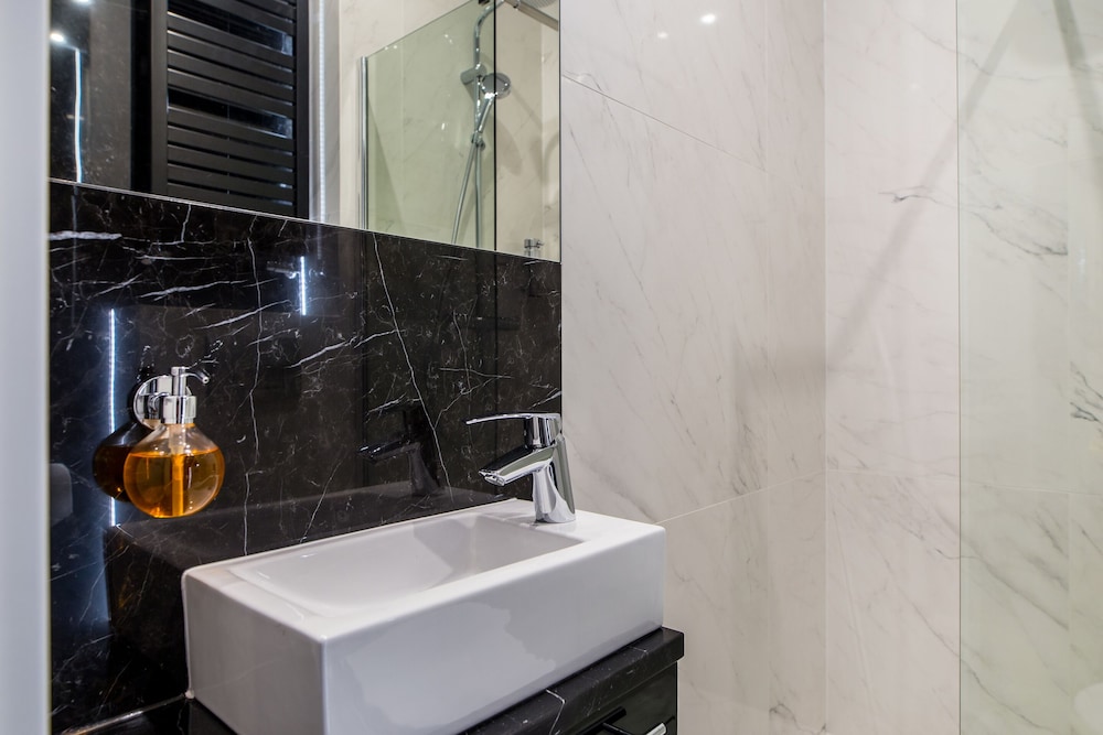 Aparthotel Rakowicka Residence 49/50