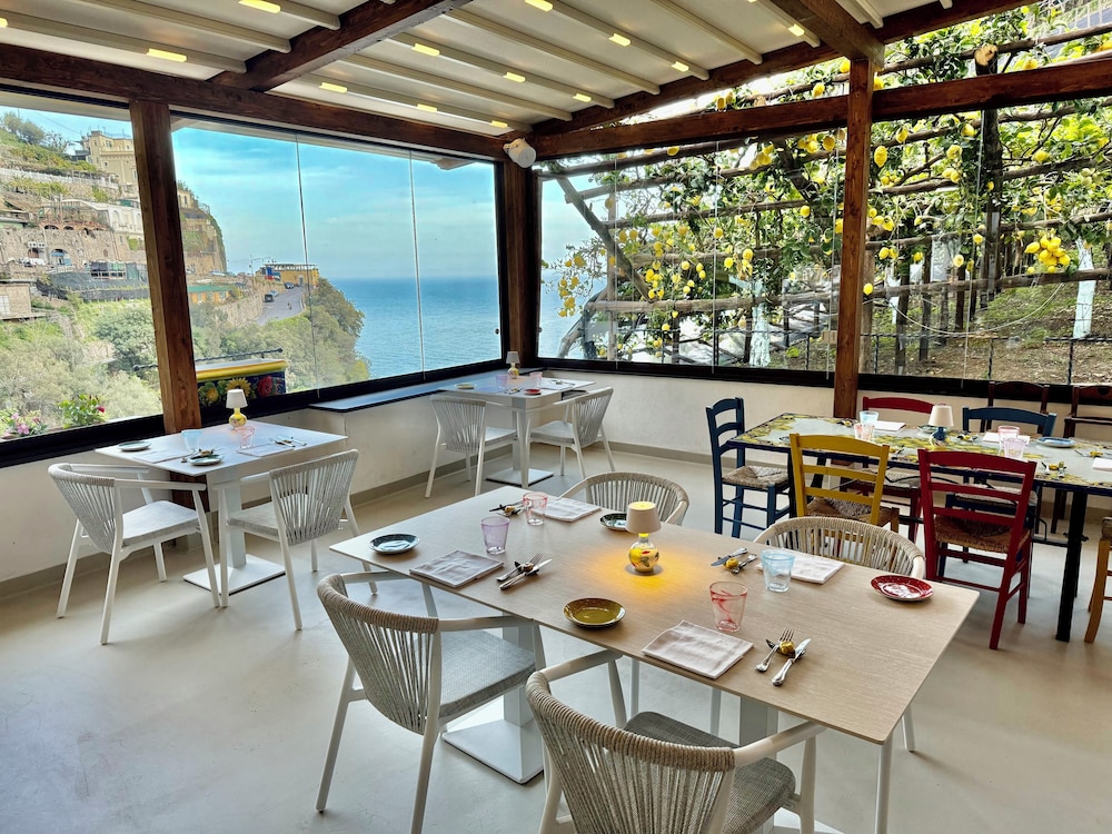 La Pergola Hotel 30/49
