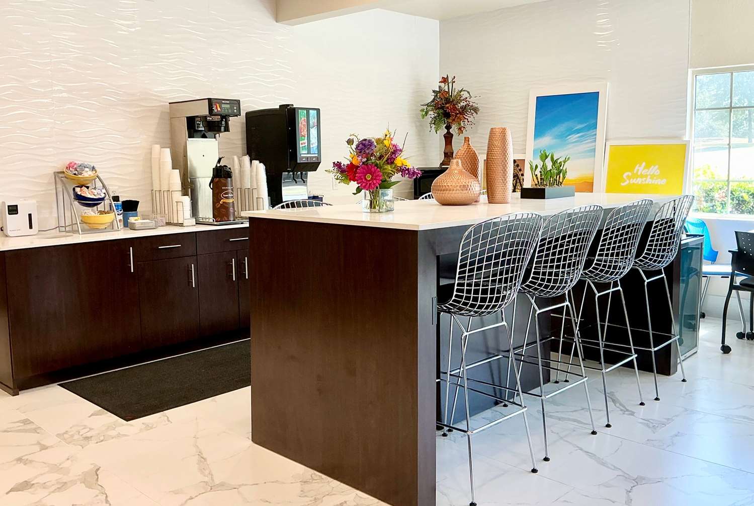 Days Inn By Wyndham Arlington 6/17