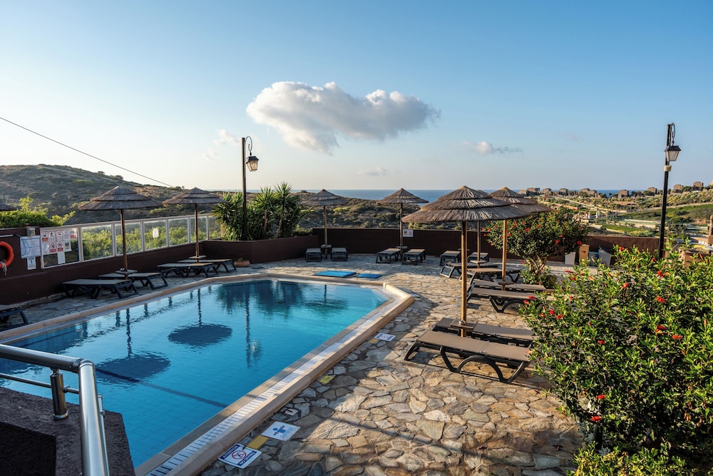 Blue Bay Resort Hotel 30/35