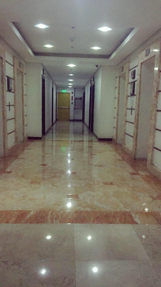 Birchtower by Jeizel Manila City 59/61