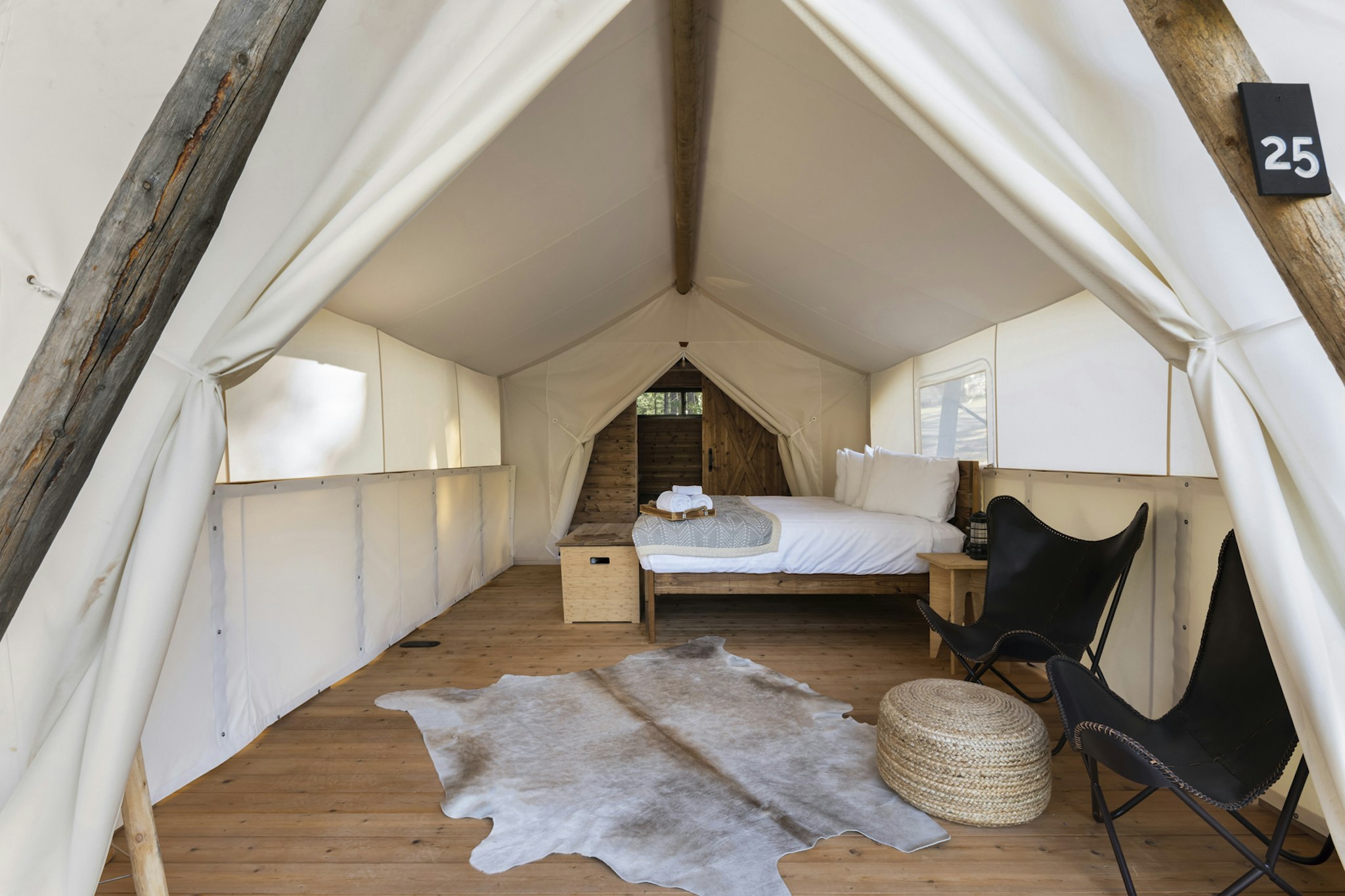 Under Canvas Yosemite 7/50