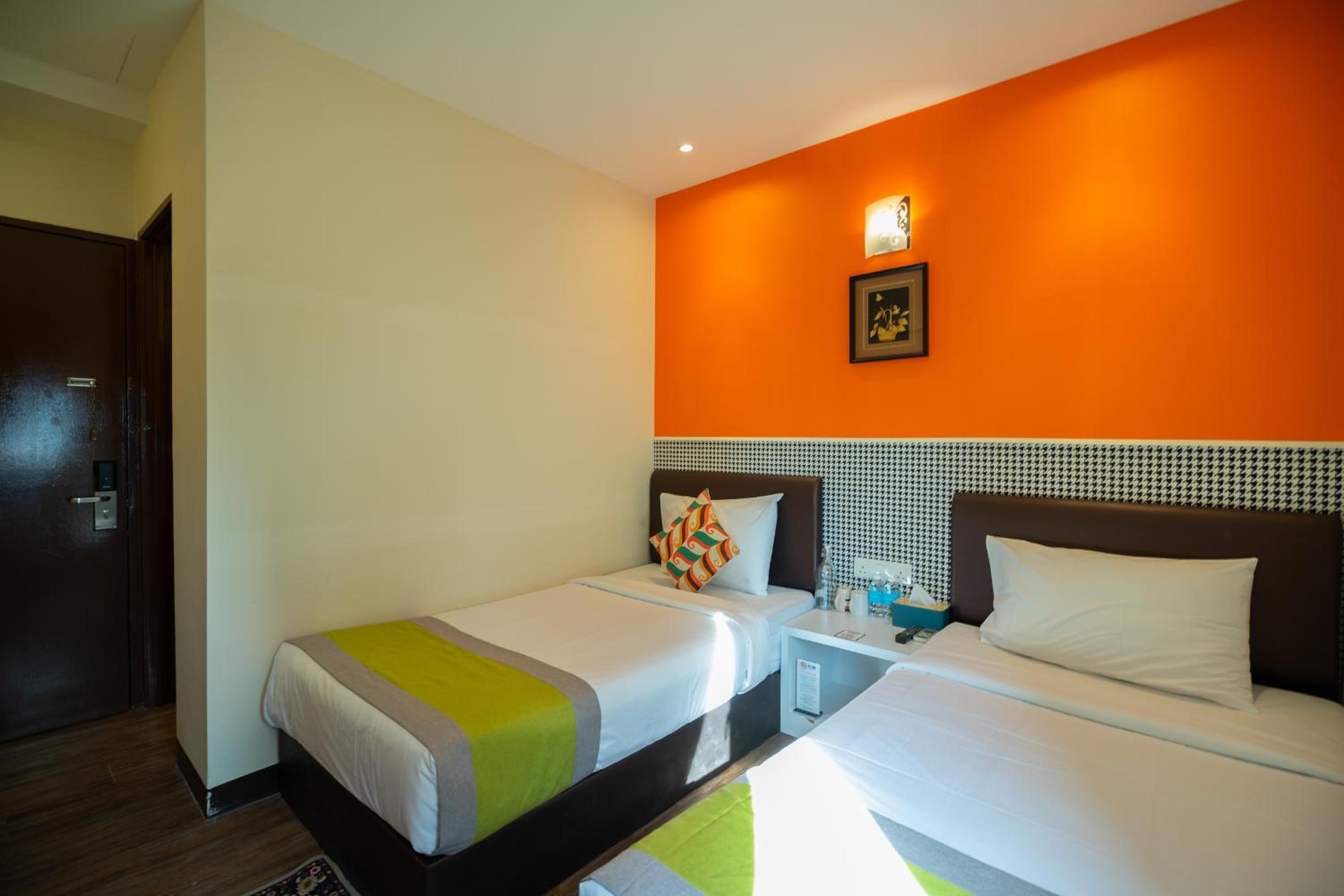 Link Hotel 18/50