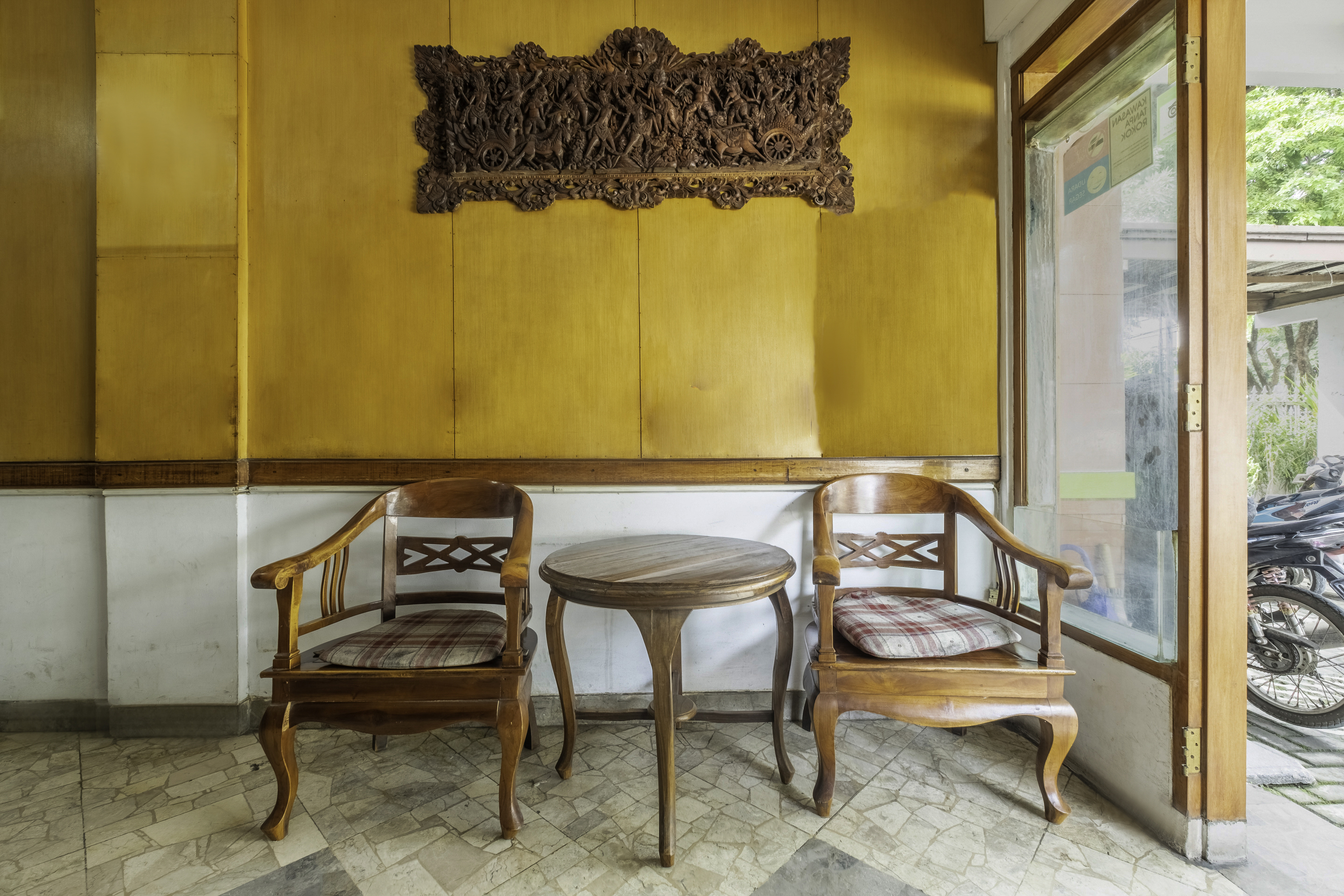 OYO 1945 Hotel Bali Near RS Muhammadiyah 31/53