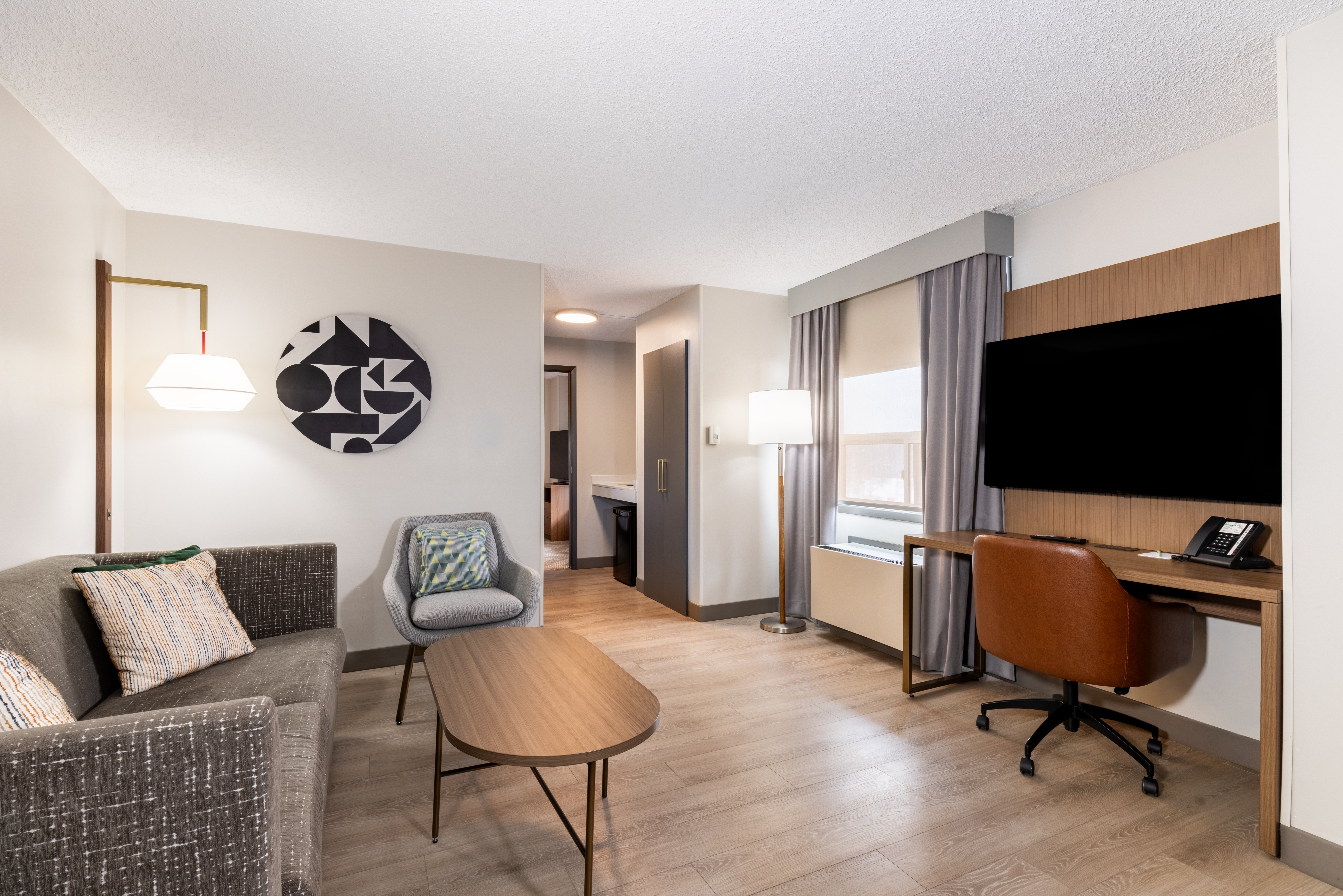 Holiday Inn Hotel And Suites London 38/50