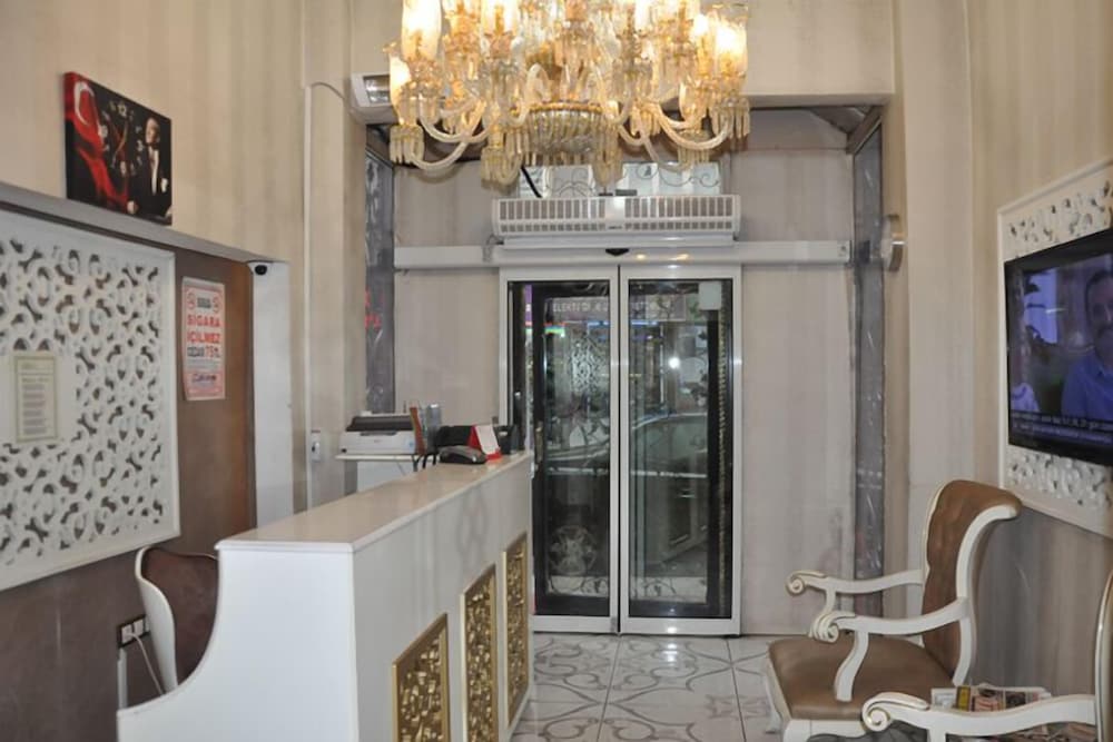 Azade Butik Otel 27/34