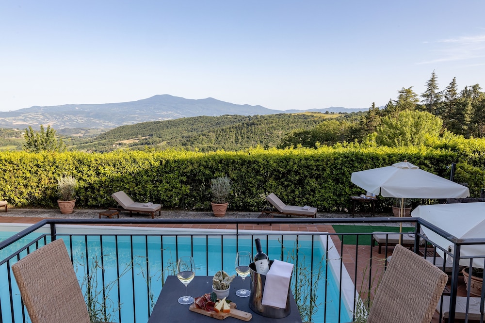 Si Montalcino Hotel & Restaurant 3/68