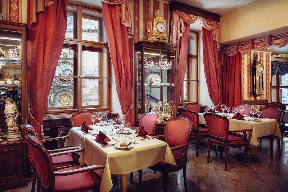 Grand Hotel Praha 66/79