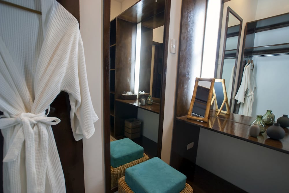 Atmosphere Resorts And Spa 29/70