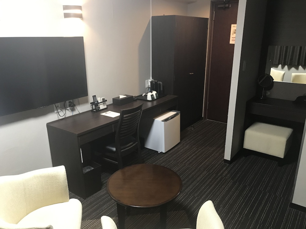 Osaka Corona Hotel 37/48