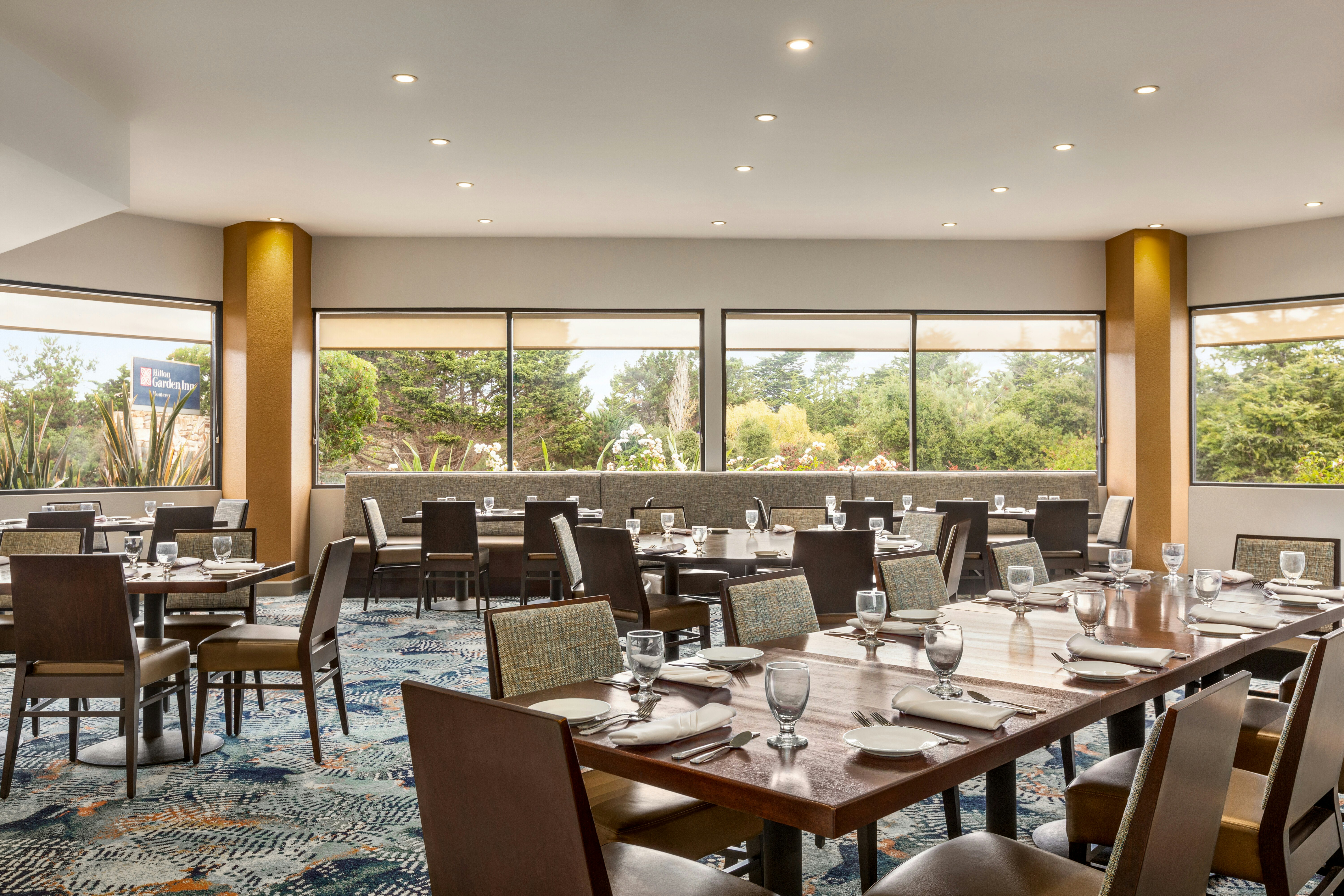 Hilton Garden Inn Monterey 42/58