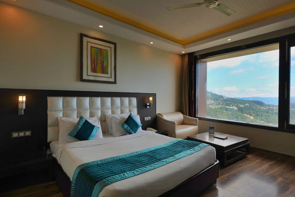 The Cedar Grand Hotel And Spa 16/32