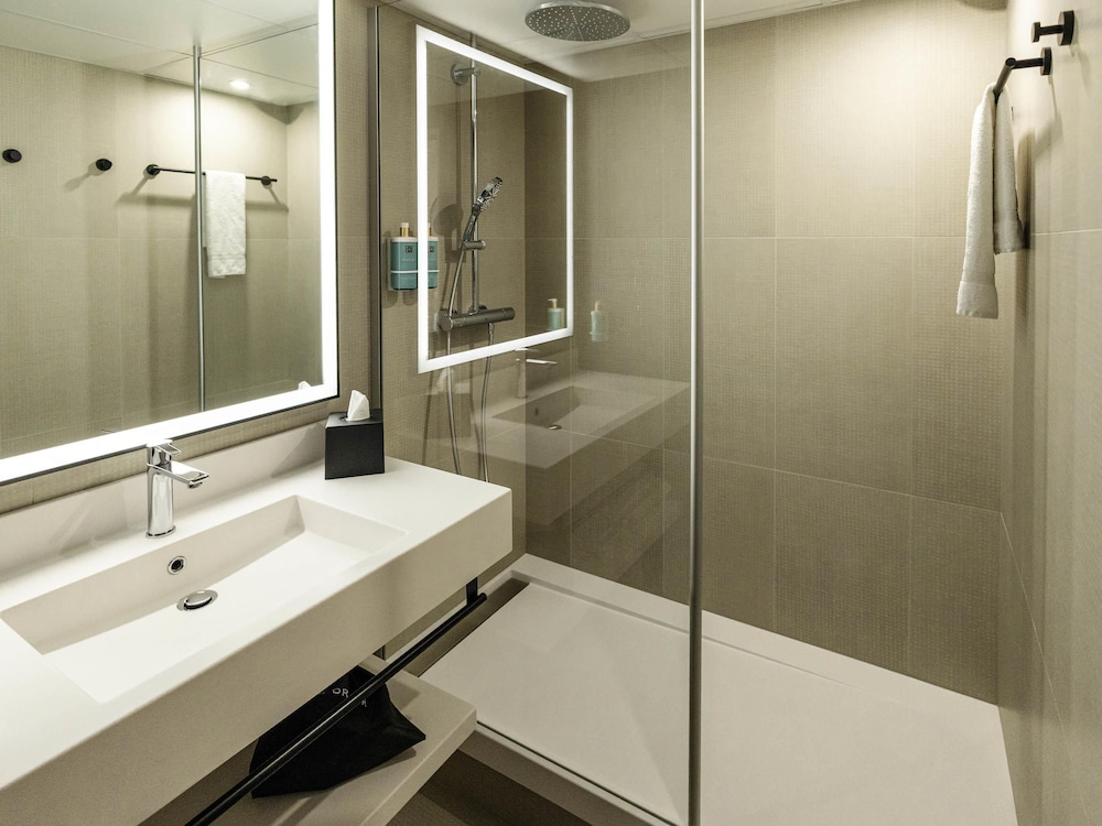 Novotel Paris Suresnes Longchamp 46/48