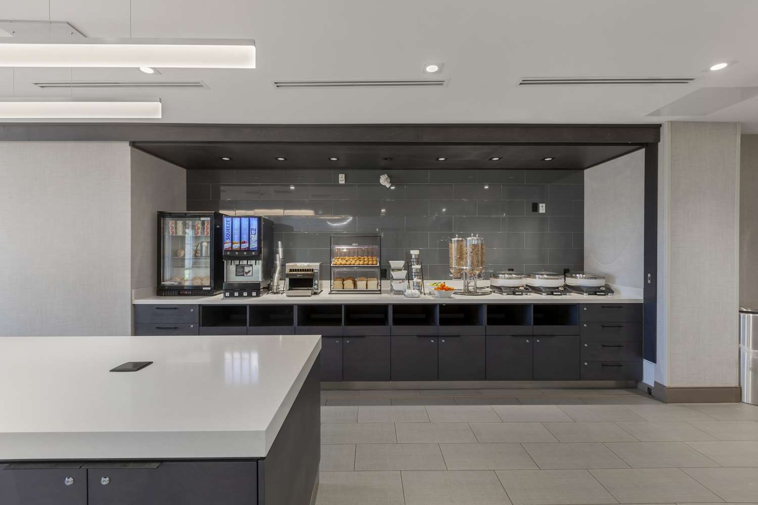 Executive Residency By Best Western Toronto Mississauga 25/35