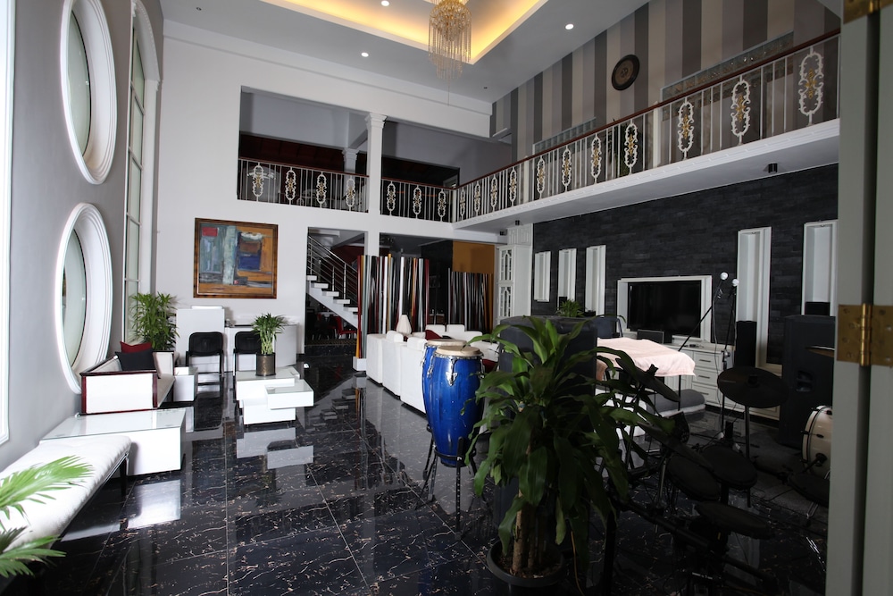 Ayaana Boutique Hotel 27/45