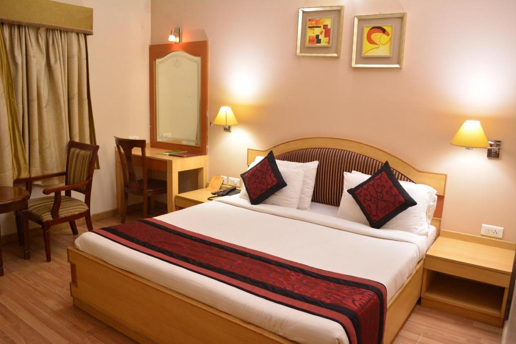 HOTEL ADITYAZ 15/41