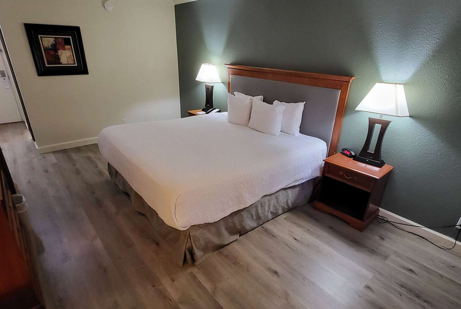 Ramada By Wyndham Houston Intercontinental Airport East 7/33