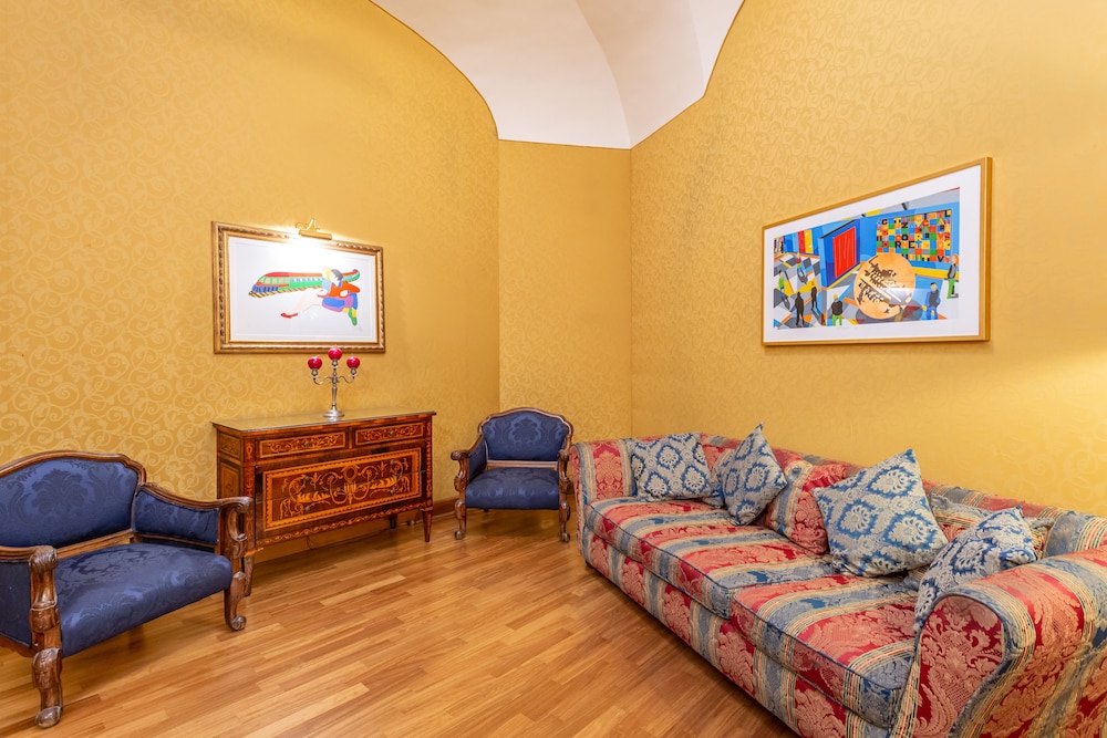 Hotel Medici 26/48