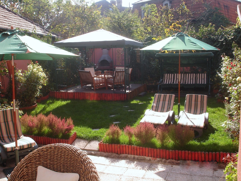 Villa Hotel Escala 5/50