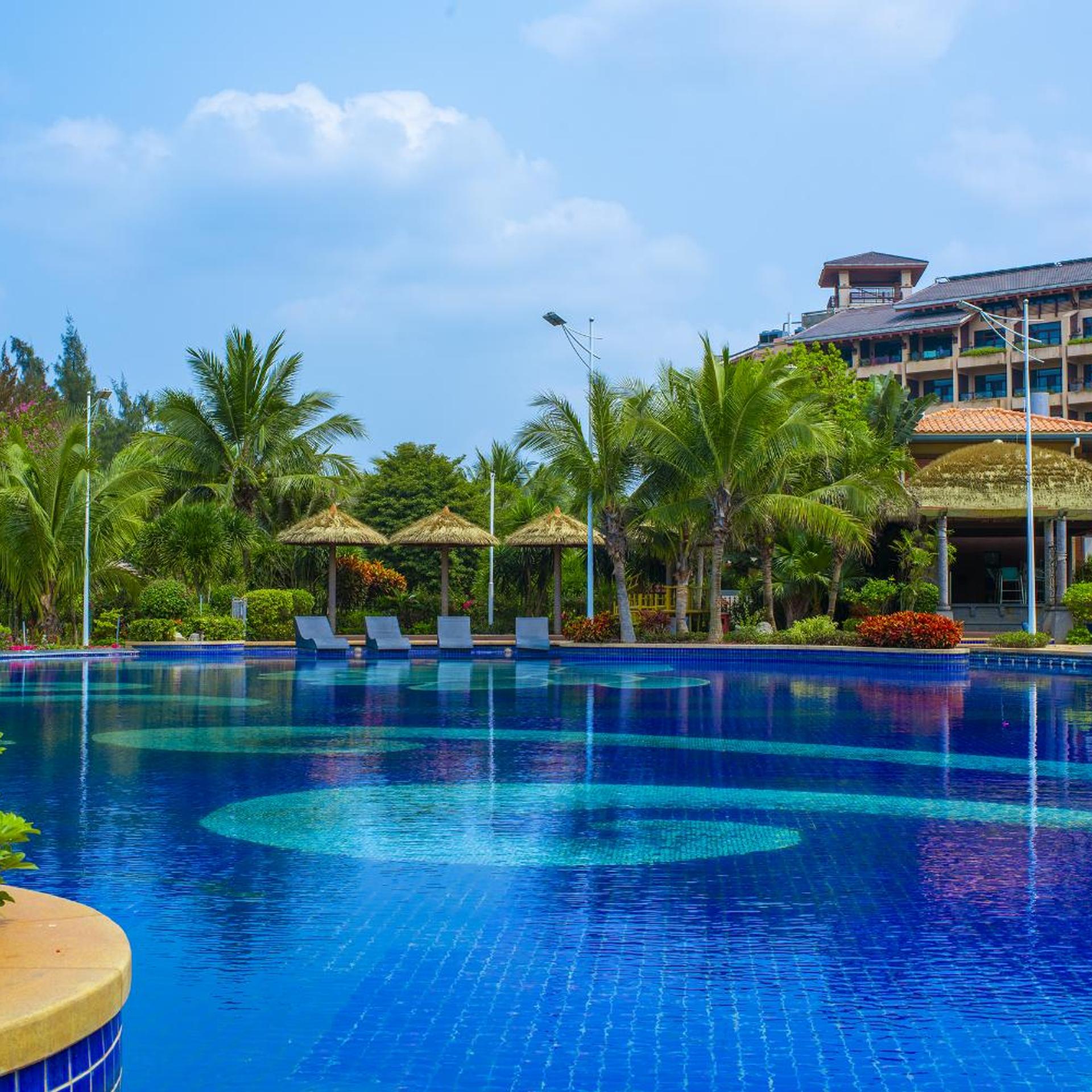Country Garden Golden Beach Spring Hotel in Lingao