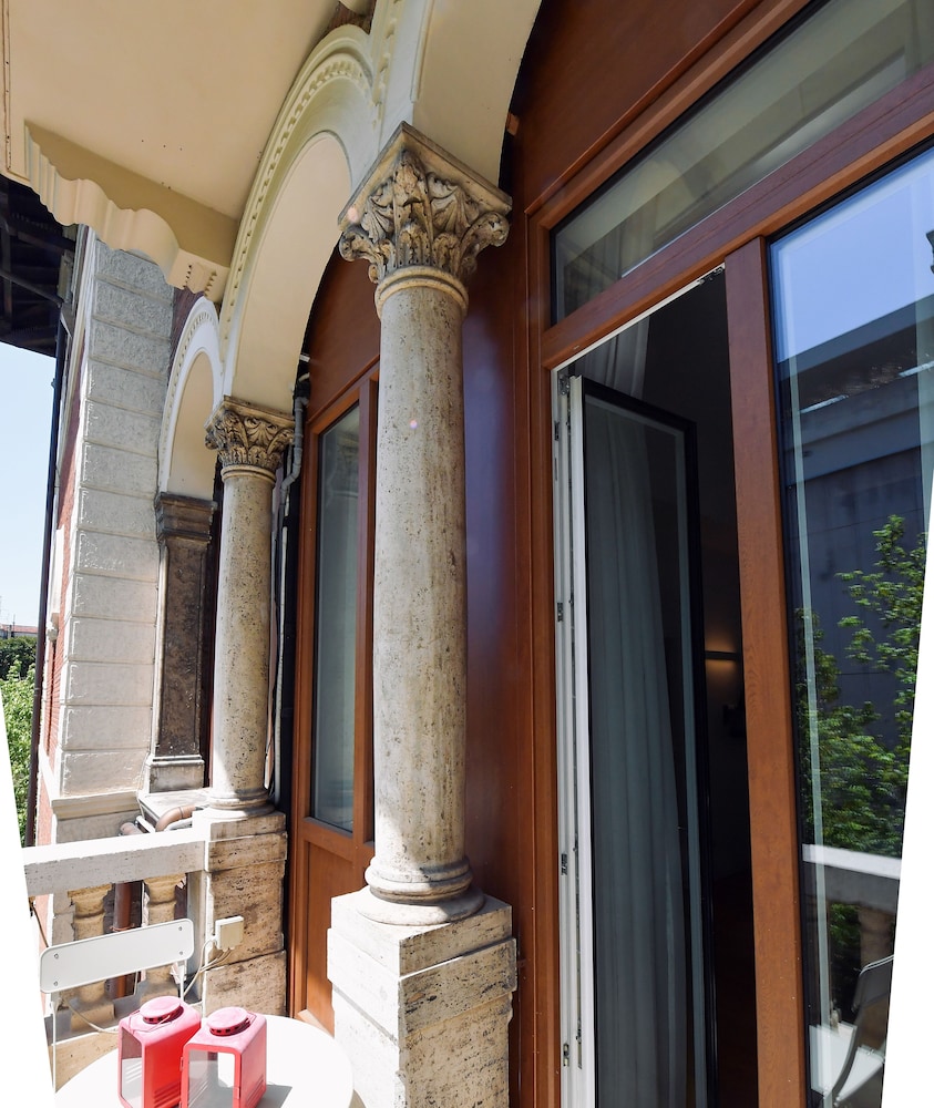 Suites Farnese Design Hotel 53/53