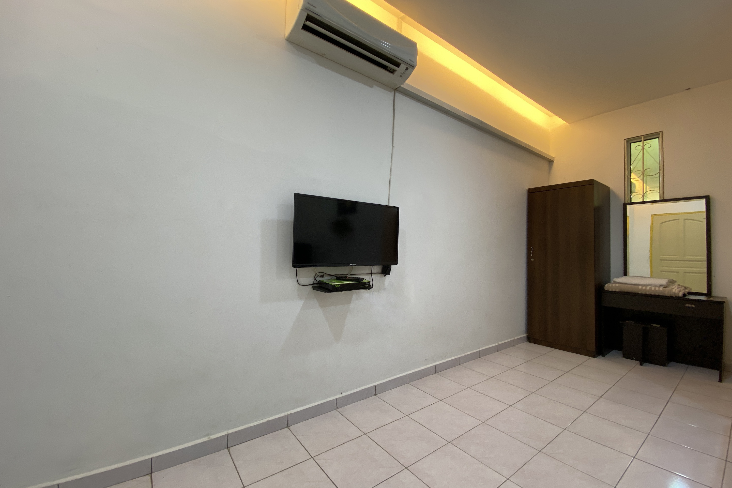 Hotel O Taman Kota Homestay 46/48