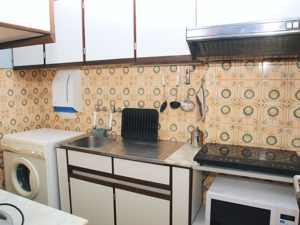 RESIDENCIAL FARIA GUIMARAES 2/68