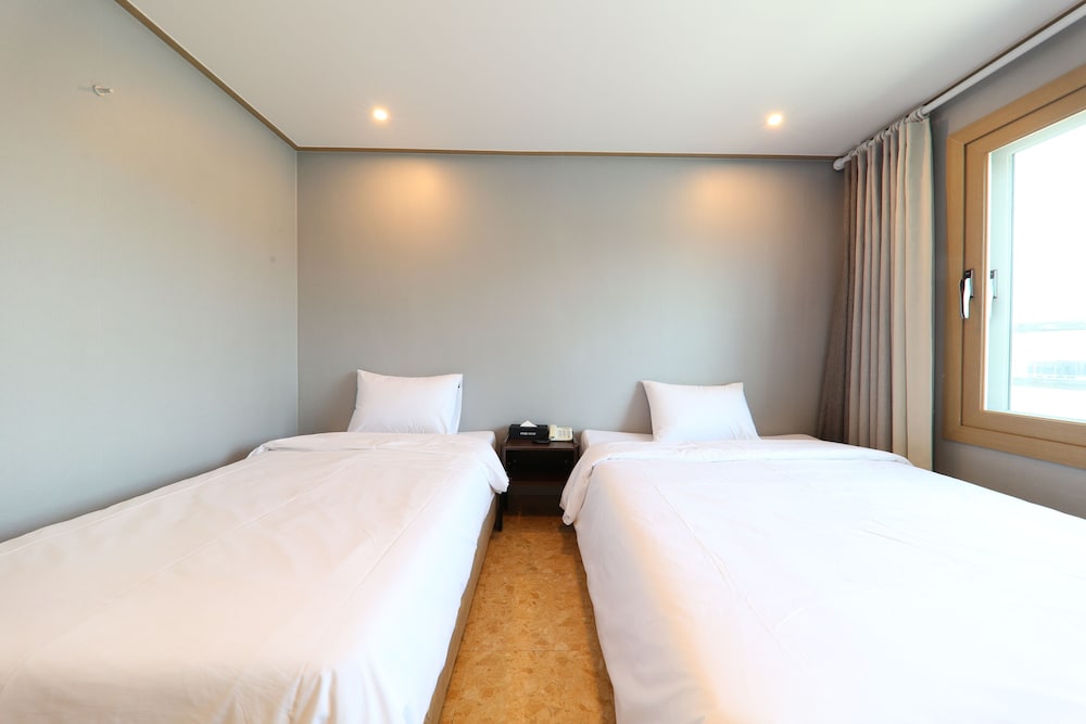 Jeju Miracle Guest House 6/60